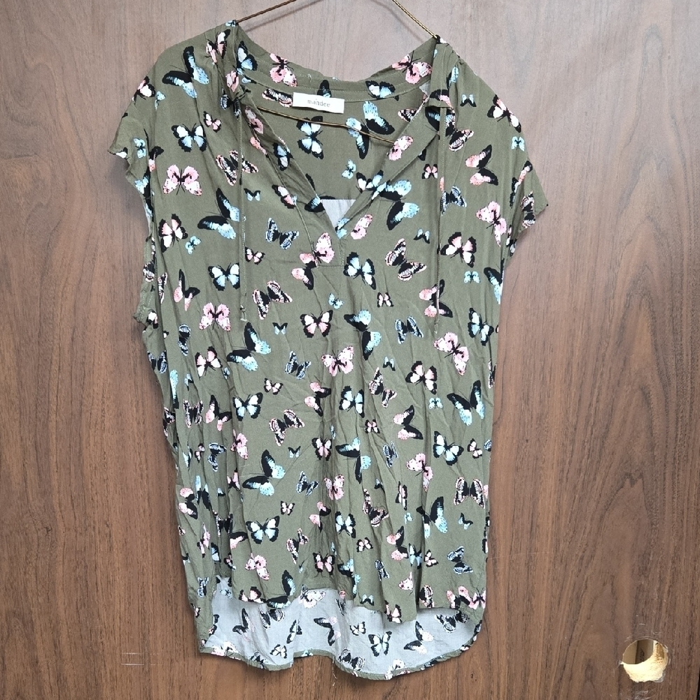 Mandee Size XL Olive Green Butterfly V-Neck Blouse